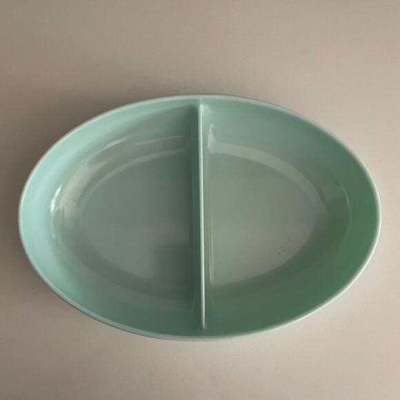 Vintage MCM Watertown Lifetime Ware Melamine Divided Mint Green Serving Bowl - Picture 3 of 10